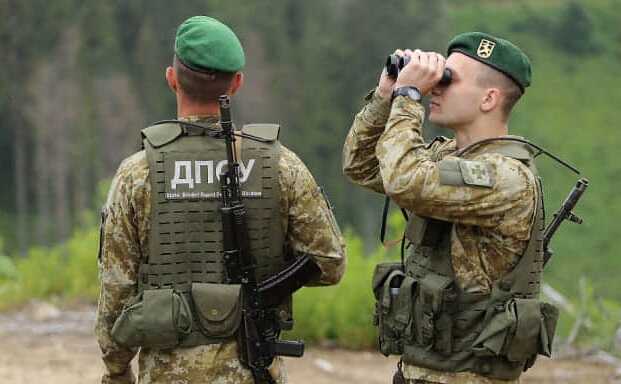 Понад 20 ухилянтів за допомогою зерновоза хотіли незаконно перетнути кордон, – ДПСУ