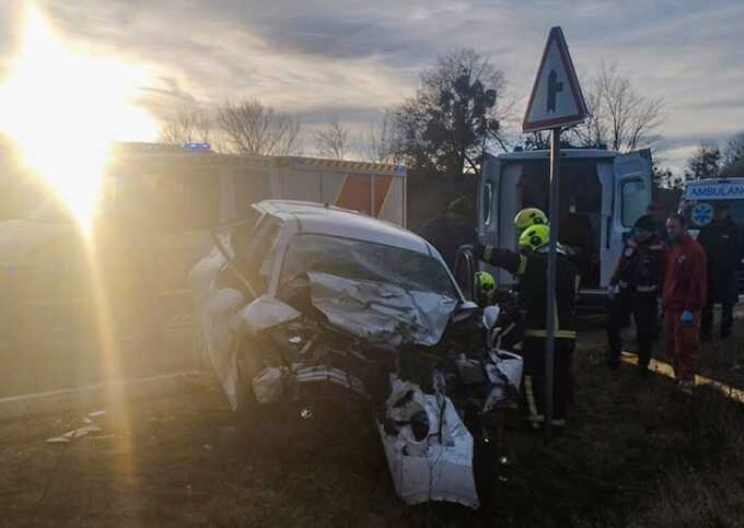 У Львівській області в ДТП зіткнулися легковик і вантажівка: двоє загиблих