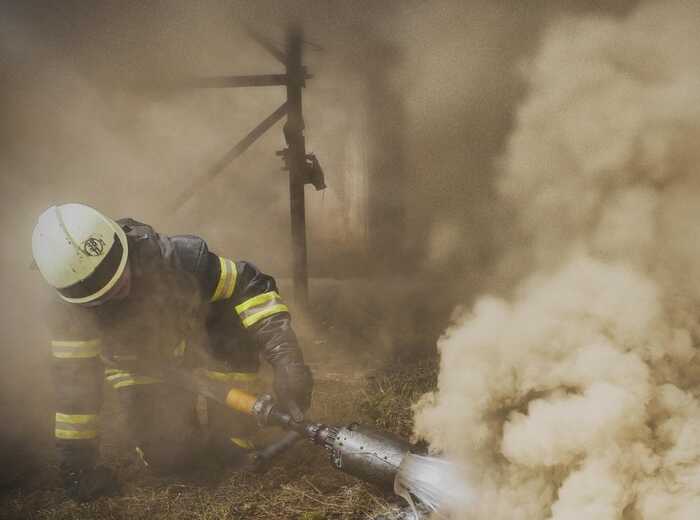 Дві людини загинули, одну поранено внаслідок детонації вибухівки в Ізюмі