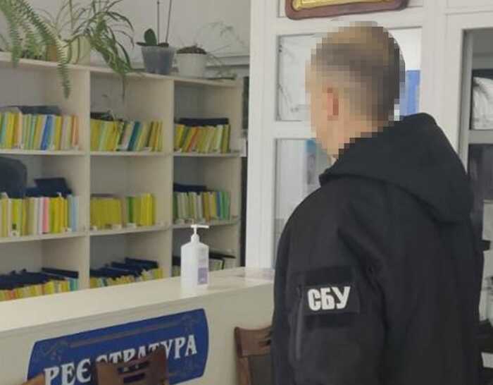 На Буковині викрили медиків, які підробляли довідки для військовозобов’язаних