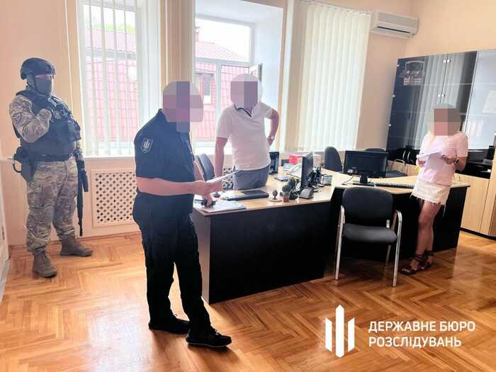 На Полтавщині викрито "чорну касу" посадовців Держпродспоживслужби на 4 мільйони гривень
