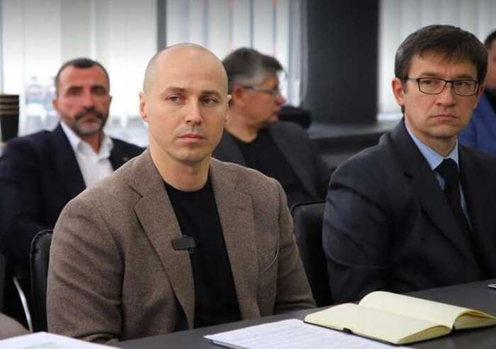 Скандальний екскерівник детективів БЕБ Ткачук, пов’язаний із зерновими схемами та «кришуванням» тютюнової фабрики, після звільнення отримав високу посаду в Нацполіції