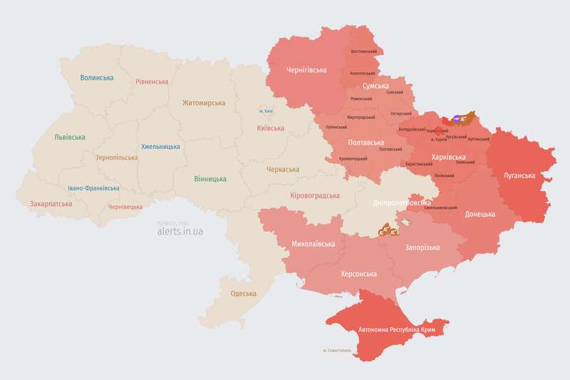 Росіяни масовано атакують Україну &quot;Шахедами&quot;: де загроза ударів qxuiziuiqxuzrz